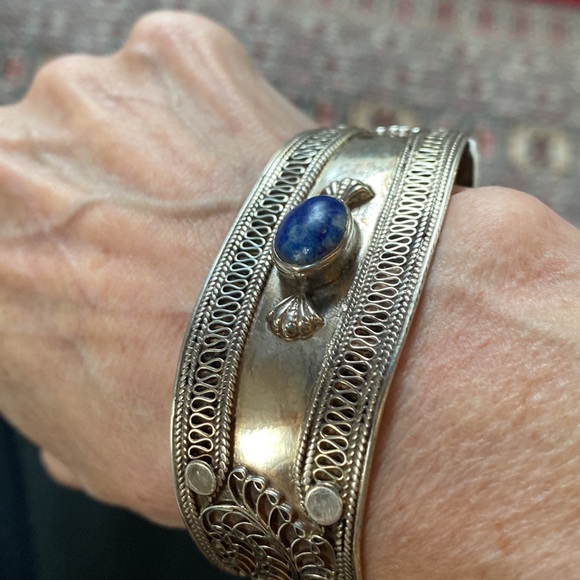 Sterling vintage blue stone cuff - Picture 14 of 15